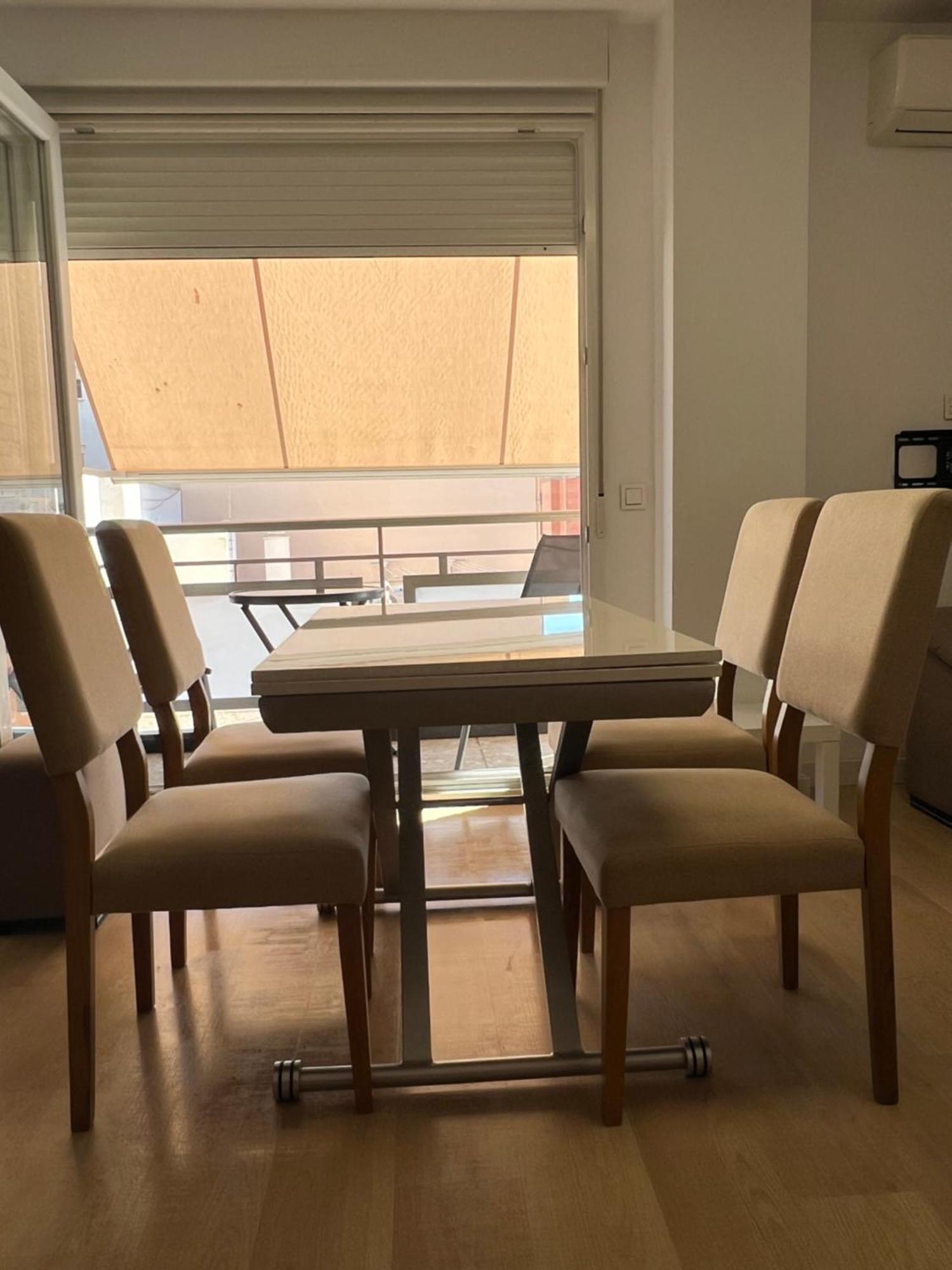 Appartement Playa Calle California, Parking